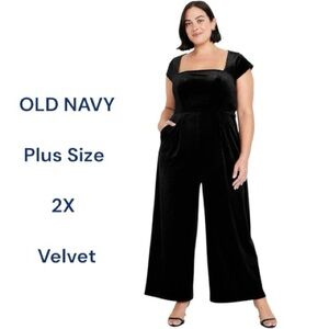 Old Navy Black Velvet Jumpsuit Fit and Flare Women’s Plus Size 2X